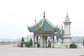 Monument de la digue protégeant des crues du Changjiang