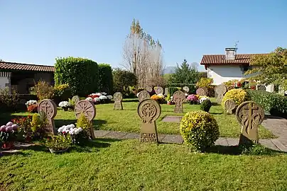 Le cimetière.