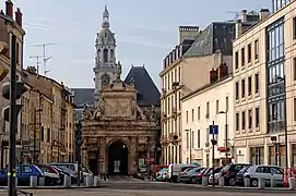 Avenue du XXe Corpsvers la Porte Saint-Georges