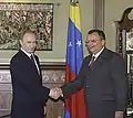 Ramón Carrizalez, alors vice-président du Venezuela rencontre Vladimir Poutine en 2008.