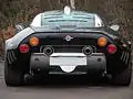 Vue de l'arrière de la Spyker C8 Laviolette