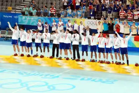l'équipe de France sur le podium des Jeux de 2008