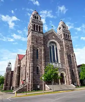 La cathédrale Saint-Pierre.