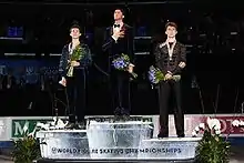 Podium des championnats du monde 2009 à Los Angeles avec Evan Lysacek et Patrick Chan