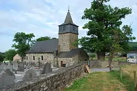 Ensemble formé par l'église Saint-Paul et l'ancien cimetière