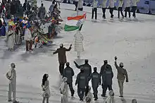 Photographie de l'entrée de la délégation indienne lors de la cérémonie d'ouverture.