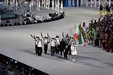 Photographie de l'entrée de la délégation iranienne lors de la cérémonie d'ouverture.