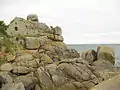 La maison des douaniers et les rochers de Kerfissien.