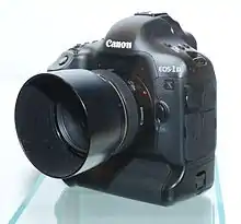 Description de l'image 2012 Canon EOS 1D X 2012 CP+.jpg.