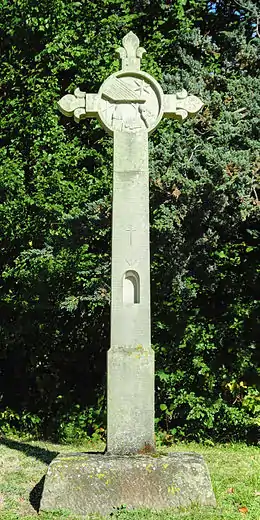 Croix de chemin datée de 1712