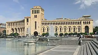 Palais du gouvernement 2.