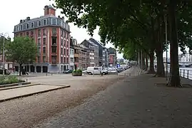 Entre le quai des Tanneurs et le quai Sainte-Barbe