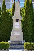 Monument aux morts.