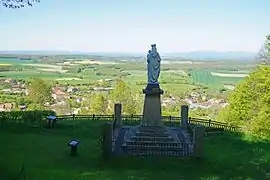 Vue générale du pays de Lure et des Vosges depuis le mont Gédry à Arpenans.