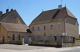 Presbytère de VillersexelFaçades et toitures du corps de logis ; jardin jusqu'au mur de soutènement compris