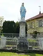 Statue de la Vierge.