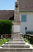 Monument aux morts.