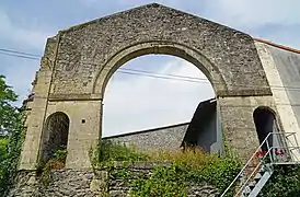 Ancien bâtiment de la machine d'extraction du puits Sainte-Claire.