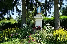 Statue de la Vierge.