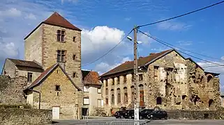 Le château d'Héricourt.