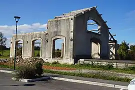 Bâtiment des marchandises de l'ancienne gare.