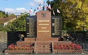 Monument aux morts.