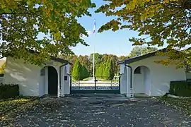 Le cimetière militaire.