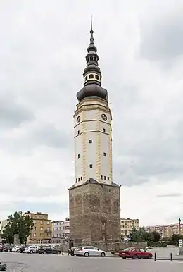 La tour de l'ancien hôtel de ville.