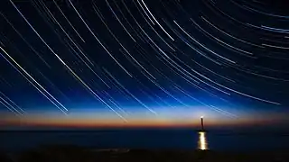 Le phare dans les étoiles.