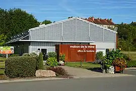 La maison de la mine et du tourisme.