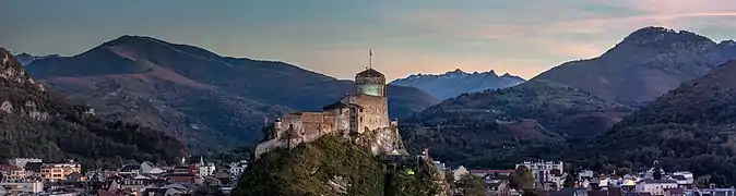 Château fort de Lourdes.