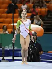 Description de l'image 2019-06-30 1st FIG Artistic Gymnastics JWCH Women's Apparatus finals Floor exercise (Martin Rulsch) 031.jpg.