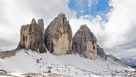 Les Tre Cime di Lavaredo vues du nord.