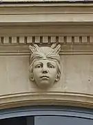 Mascaron de gauche