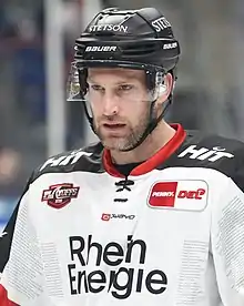 Description de l'image 2022-04-10 Eisbären Berlin gegen Kölner Haie (Deutsche Eishockey-Liga 2021-22, Playoff-Viertelfinale) by Sandro Halank–079.jpg.