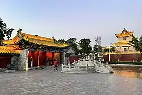 Xian de Qi (Kaifeng)