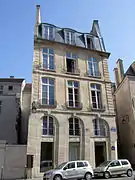 20 Rue Charlemagne – Hôtel Le Camus