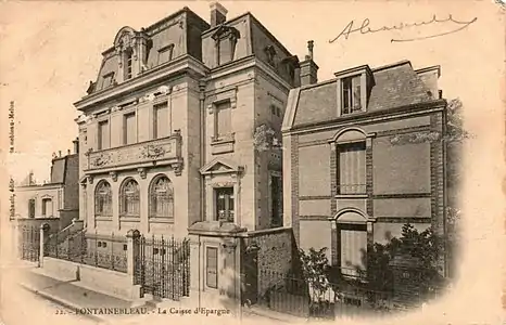 Façade principale vue latéralement, au tournant du XXe siècle.