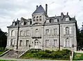 Château de Kerénével : la façade.