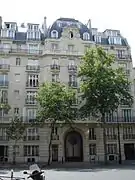 Immeuble du 224, boulevard Voltaire, anciennement siège de Cusenier.