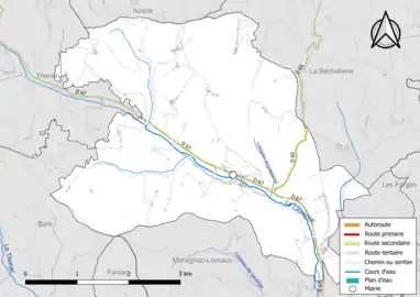 Carte en couleur présentant le réseau hydrographique de la commune