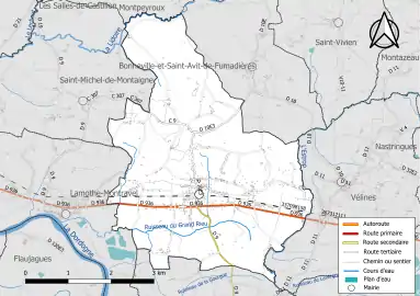 Carte en couleur présentant le réseau hydrographique de la commune