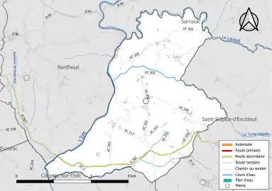 Carte en couleur présentant le réseau hydrographique de la commune