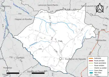 Carte en couleur présentant le réseau hydrographique de la commune