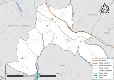 Carte en couleur présentant le réseau hydrographique de la commune