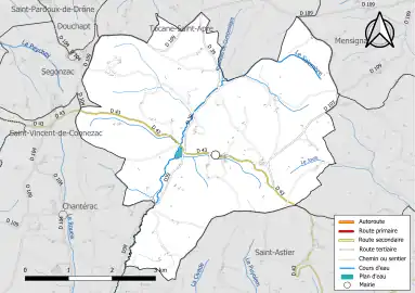 Carte en couleur présentant le réseau hydrographique de la commune