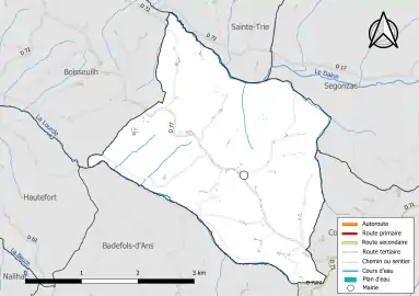 Carte en couleur présentant le réseau hydrographique de la commune