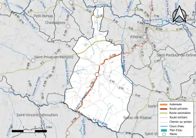 Carte en couleur présentant le réseau hydrographique de la commune