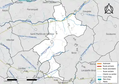 Carte en couleur présentant le réseau hydrographique de la commune