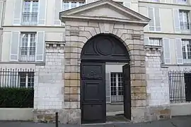 Ancienne porte de la rue,